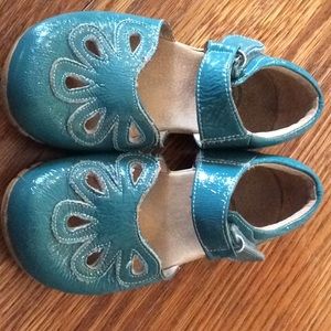 Livid & Luca size 10